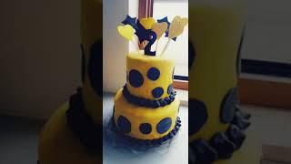 Yellow and Black   Birthday or Wedding cake
