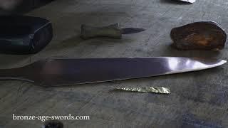 Early Bronze Age Daggers  - Neil Burridges Sword Corner - Ep 03