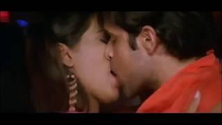 Emraan Hashmi SUCKING EVERY TONGUE SALIVA PARTICLE in Kiss with Geeta Basra