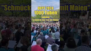 DEPT 2024 Hamburg - 1000 Tuben spielen Schmückt das Fest mit Maien - Internationaler Tag der Tuba