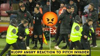  Jurgen Klopp Angry Reaction to Pitch Invader who almost Injured Andy Robertson