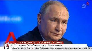 Putin discusses Russias economy at plenary session of St Petersburg International Economic Forum