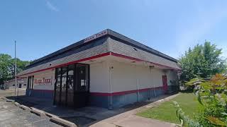 ABANDONED & GUTTED BURGER KING  Peoria IL