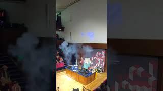 Audience gets surprised by fireworks lecturer #science