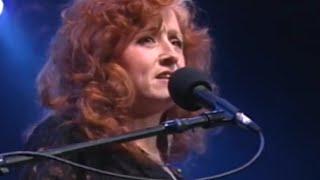 Bonnie Raitt - Three Time Loser - 11261989 - Henry J. Kaiser Auditorium Official