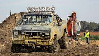 Offroad Budel Chevrolet K30 Pick Up 4x4