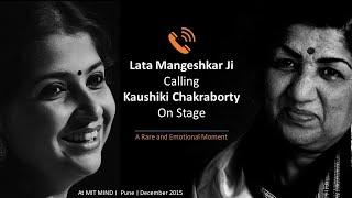 Lata Mangeshkar Calls Kaushiki Chakraborty on Stage  MIT MIND - Dec 2015  Rare & Emotional Moment