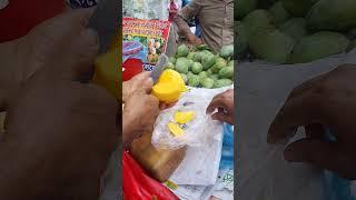 Elevate Your Fruit Game Mango Cutting Made Simple and Fun #shorts