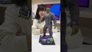 Unboxing Hot Toys HULK Avengers End Game