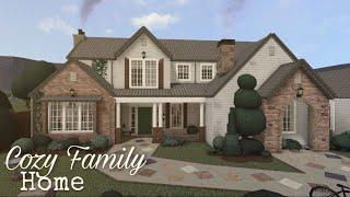 Bloxburg Cozy Family Home  Speedbuild  Part One