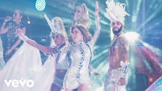 Gloria Trevi - Todos Me Miran En Vivo Desde La Arena Ciudad De México