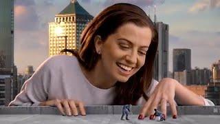 Giantess in SOY MACRO INFINITUM Commercial