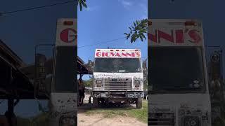 NORTH SHORE - OAHU HI VLOG ‍️  Surf Waimea Bay Beach Giovanni’s Shrimp Truck & More