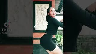 tiktok celana strit ketat