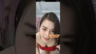 bigo satin asik Tante hot lagi goyang sange pakai bikini #lagiviral #bigohot