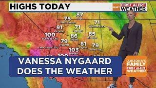 Phoenix Mercury head coach Vanessa Nygaard gives the weather forecast