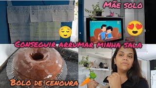 Fiz uma sala com oque eu tinha Bolo de cenoura Lista de tarefas para o Rafa