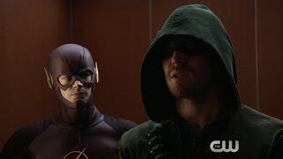 Arrow and The Flash - SuperheroSupervillain Fight Club