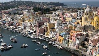 Ein Tag auf der Insel Procida Abfahrt vom Hafen  Pozzuoli – NeapelItalien 2023