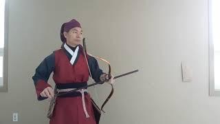 Korean military small arrow shooting demonstration