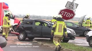 Schwerer Verkehrsunfall B221 Straelen