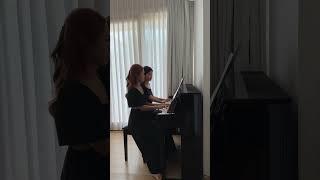 4 hands piano duet with @EmiWong #pianoduet #jaychoupiano #secretpianoduet