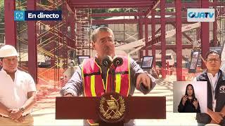   Conferencia de prensa del presidente y el ministro de Salud Pública en Sololá.