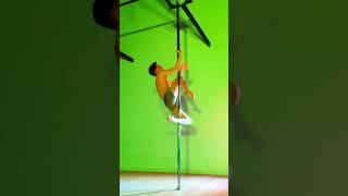 Combo de la semana con esta canción de #karolg & #shakira 🫦 #poledance #poledancer #acrobatics