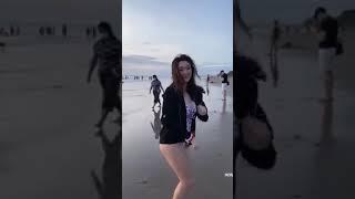 Joget TikTok Hot Bikin Sange - GaNonton Rugi