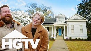 Its So Happy And Warm Ben & Erin Remodel A 4-Bedroom Home From The 1900s  Home Town