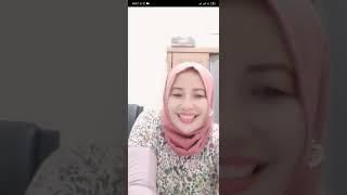 jilbab bunda sintya live bigo lagi goyang hot.. #jilbab#viral#live#bigo