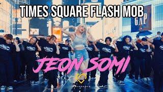 JEON SOMI 전소미 TIMES SQUARE FLASH MOB WITH I LOVE DANCE