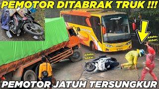 TABRAKAN KERAS  Motor Bebek Sampai Patah Dua Detik Detik Pemotor Tersungkur di Sitinjau Lauik