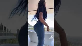 jailyneojeda shake big ass #jailyneojeda #tiktok #ass #twerk #dance #music