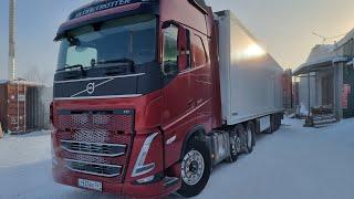 Ледовая переправа Якутск-Нижний Бестях.12 километров льда.VOLVO FH 540.