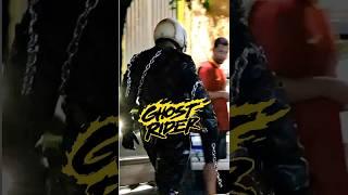 Motoqueiro Fantasma encontra ele parado e... Ghost Rider Prank