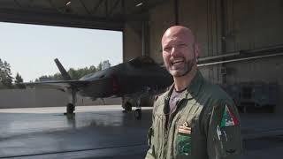 F-35 dellAeronautica Militare parola al pilota