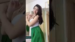 Tiktok Hot Pemersatu Bangsa idbbyamells part2 Bikin Gagal Fokus  Goyang Hot Tiktok