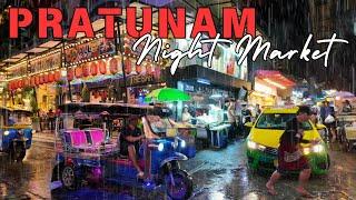 4K UHD Walking around Pratunam Night Market Bangkok In The Rain