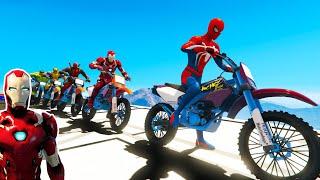 El Hombre Araña en Motos Acrobáticas - Acrobacia en el aire con Spiderman vs Superhéroes