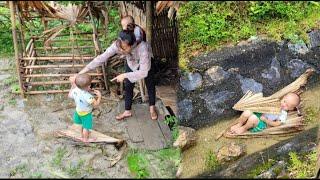 The mother chased her child out of the house  ly tam ca