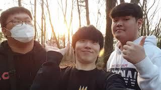 DORA X TOPI V-Log GD Youtubers Touching Grass