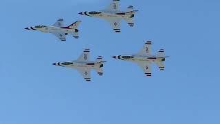 Thunderbirds Diamond Roll - Frontiers Airshow Wichita KS