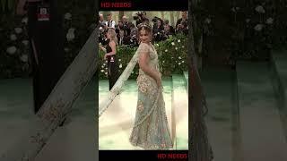 Alia Bhatt in Sari at Vogues Met Gala #bollywood #metgala #aliabhatt