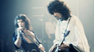 Queen - Now Im Here Live at the Rainbow 1974