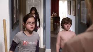 Modern Family 1x14 - Claire gets angry at her family