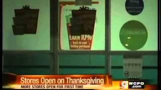 Stores open on Thanksgiving Day