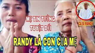 10 Người Mẹ CHẮP TAY Quỳ Gối Không Chịu Đứng Dậy Cho Rằng Ca Sĩ Randy Là Con Ruột.