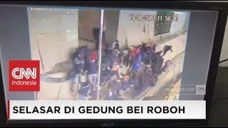 CCTV Selasar BEI Roboh Saat Dikunjungi Puluhan Mahasiswa