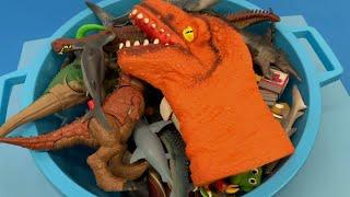 Giant Tub of Dino & Sea Animal Fun